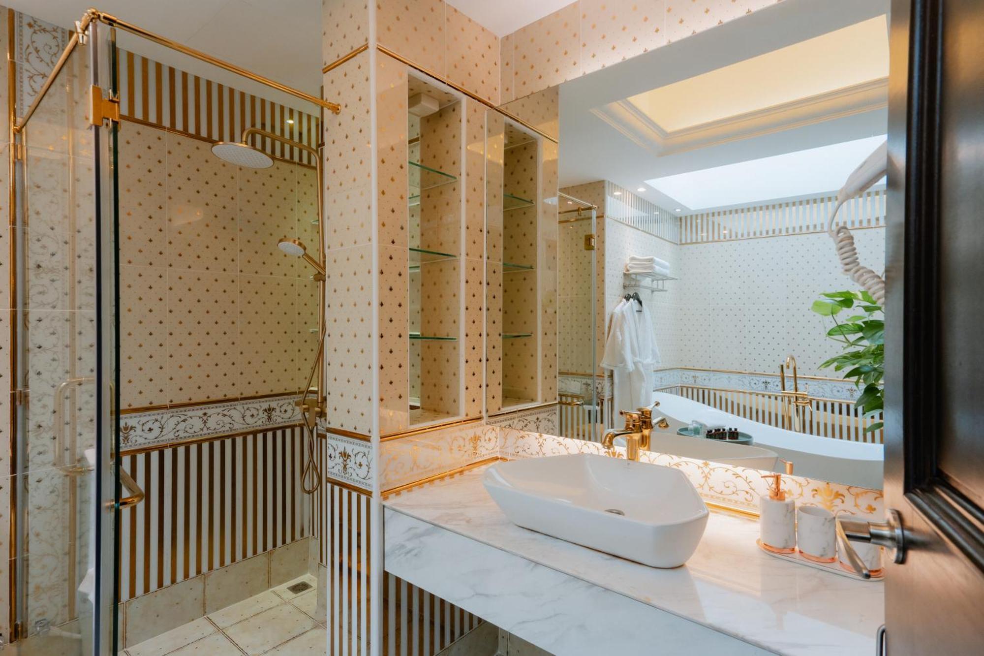 ג'והור בהרו Midori Concept Hotel מראה חיצוני תמונה