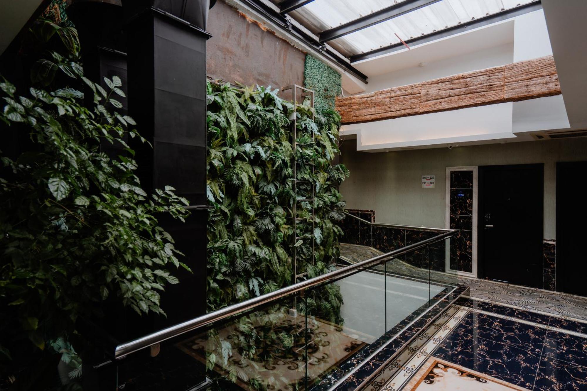 ג'והור בהרו Midori Concept Hotel מראה חיצוני תמונה