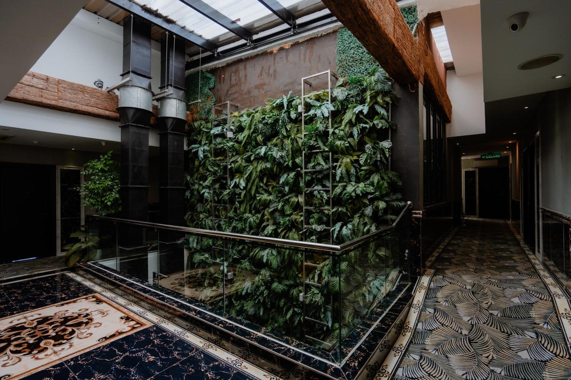 ג'והור בהרו Midori Concept Hotel מראה חיצוני תמונה