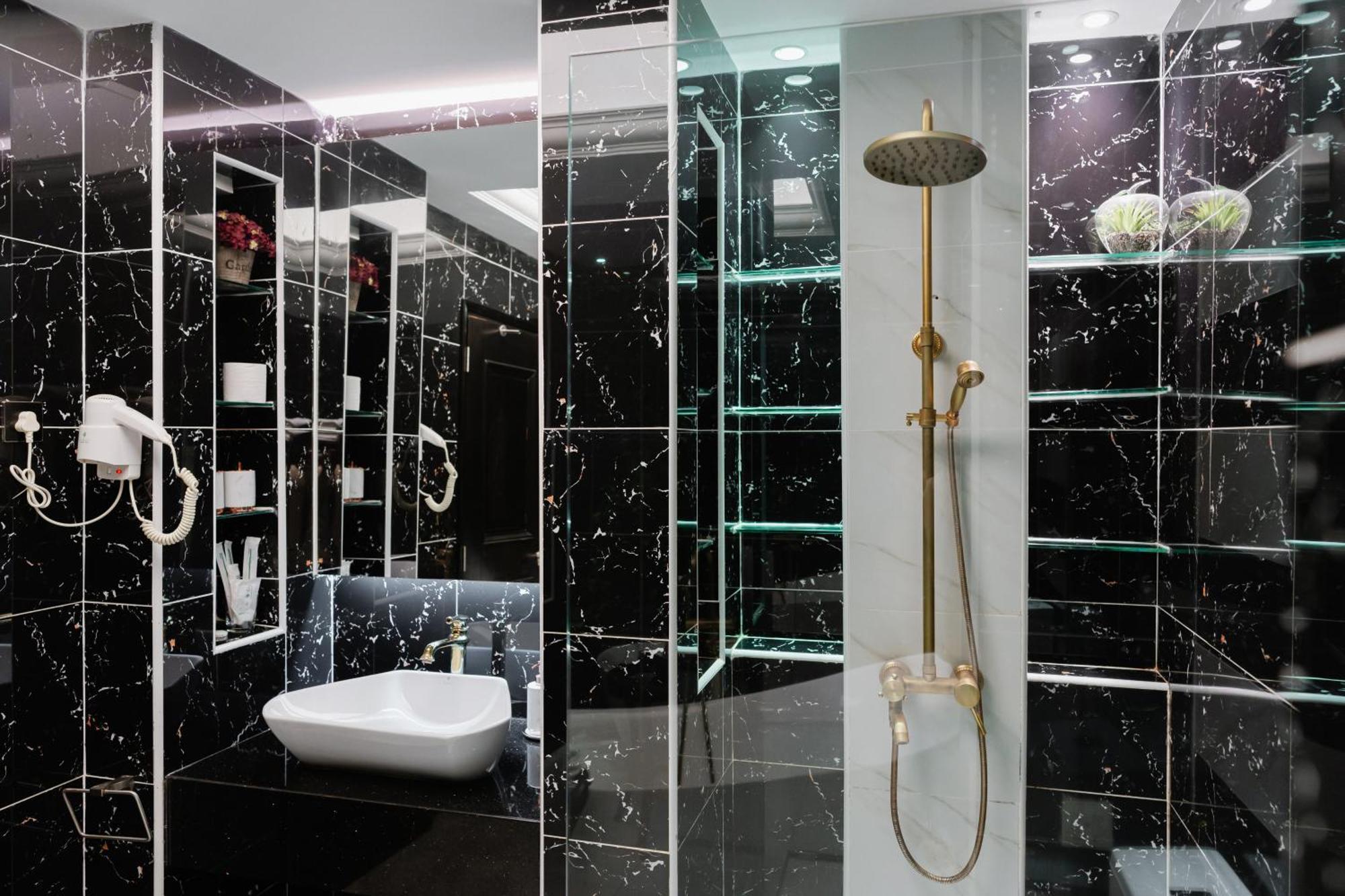 ג'והור בהרו Midori Concept Hotel מראה חיצוני תמונה