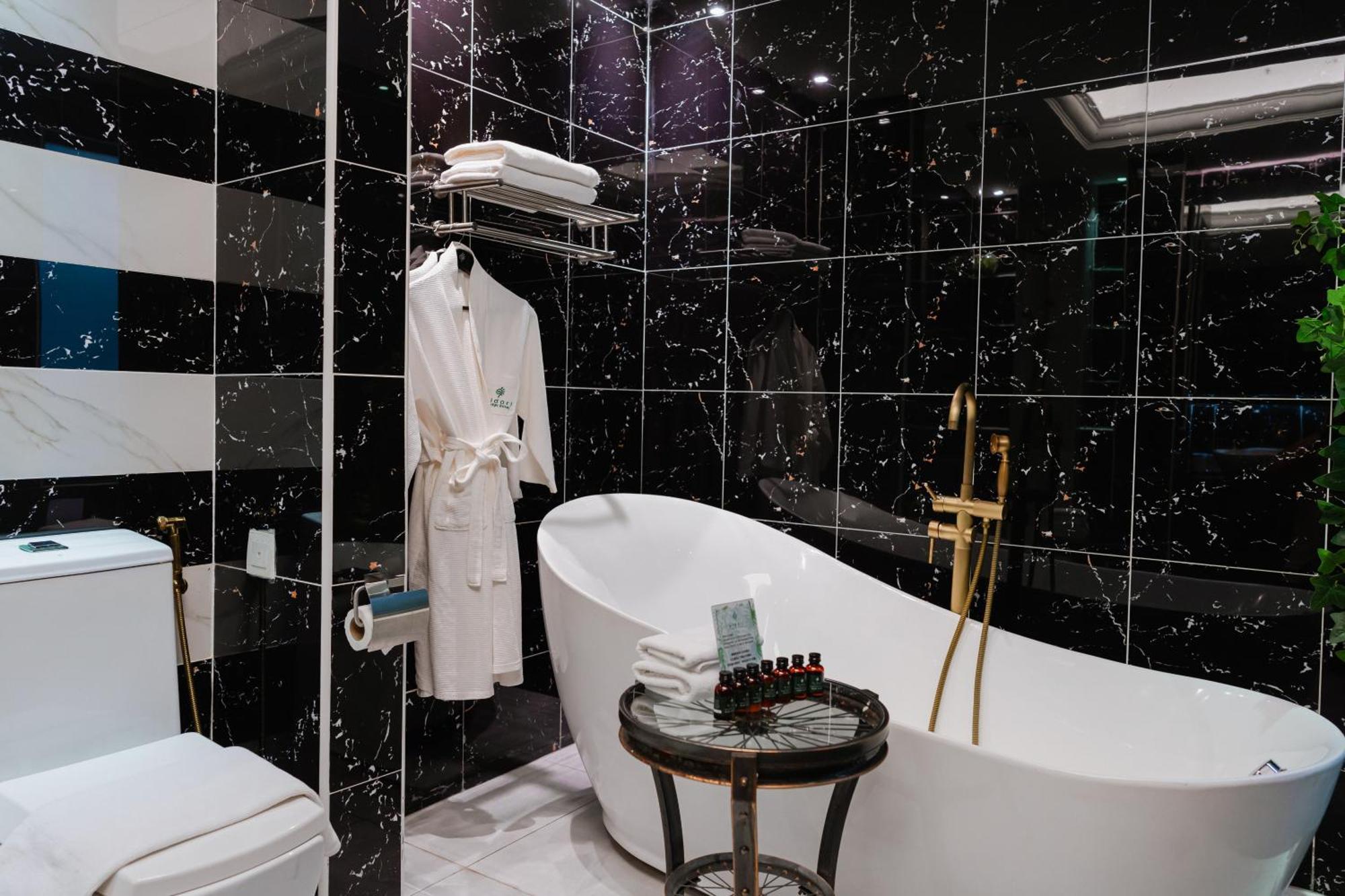 ג'והור בהרו Midori Concept Hotel מראה חיצוני תמונה